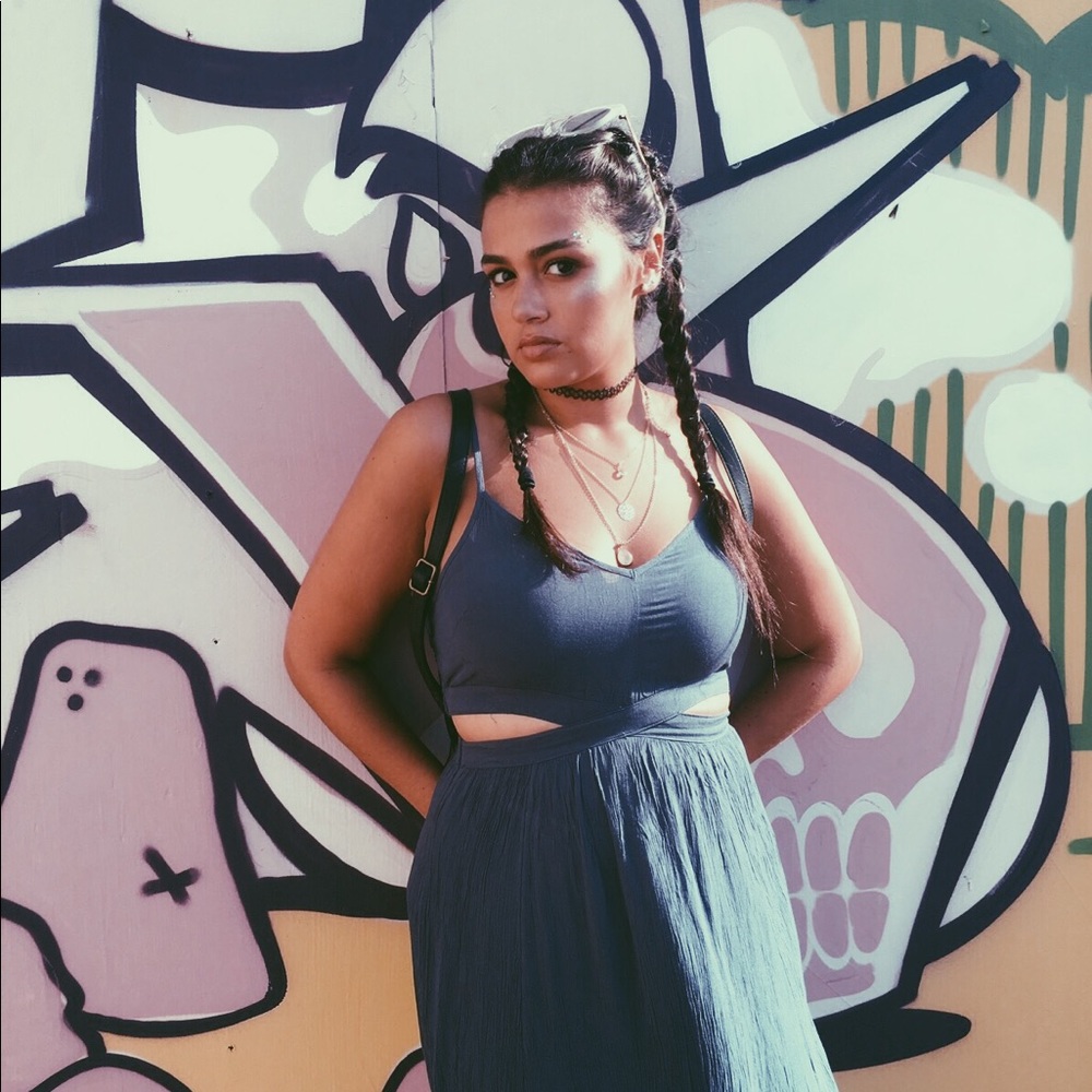 Meet your Posher, Rachel